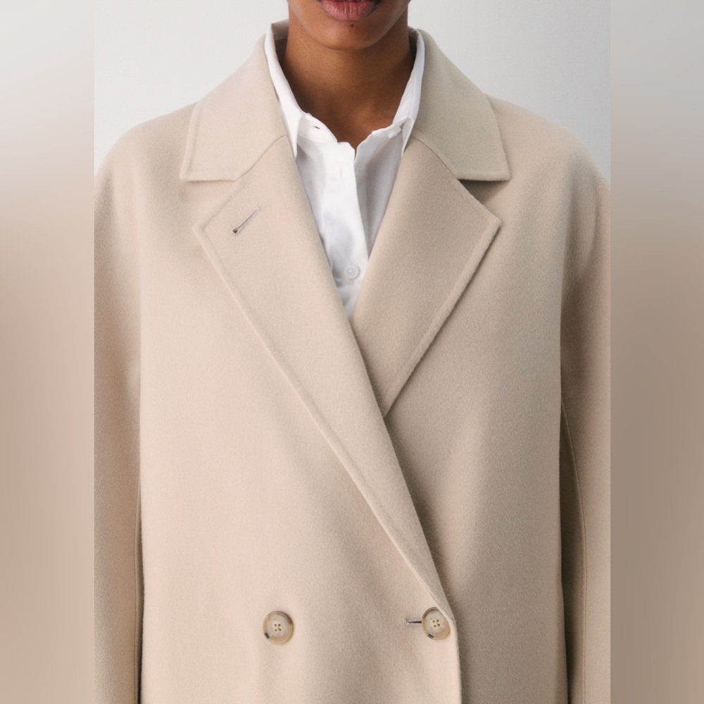 NWT - Aritzia The Slouch™ Double-Faced Coat - Luxe (Re)Wool Marcona Beige Small - Picture 4 of 12